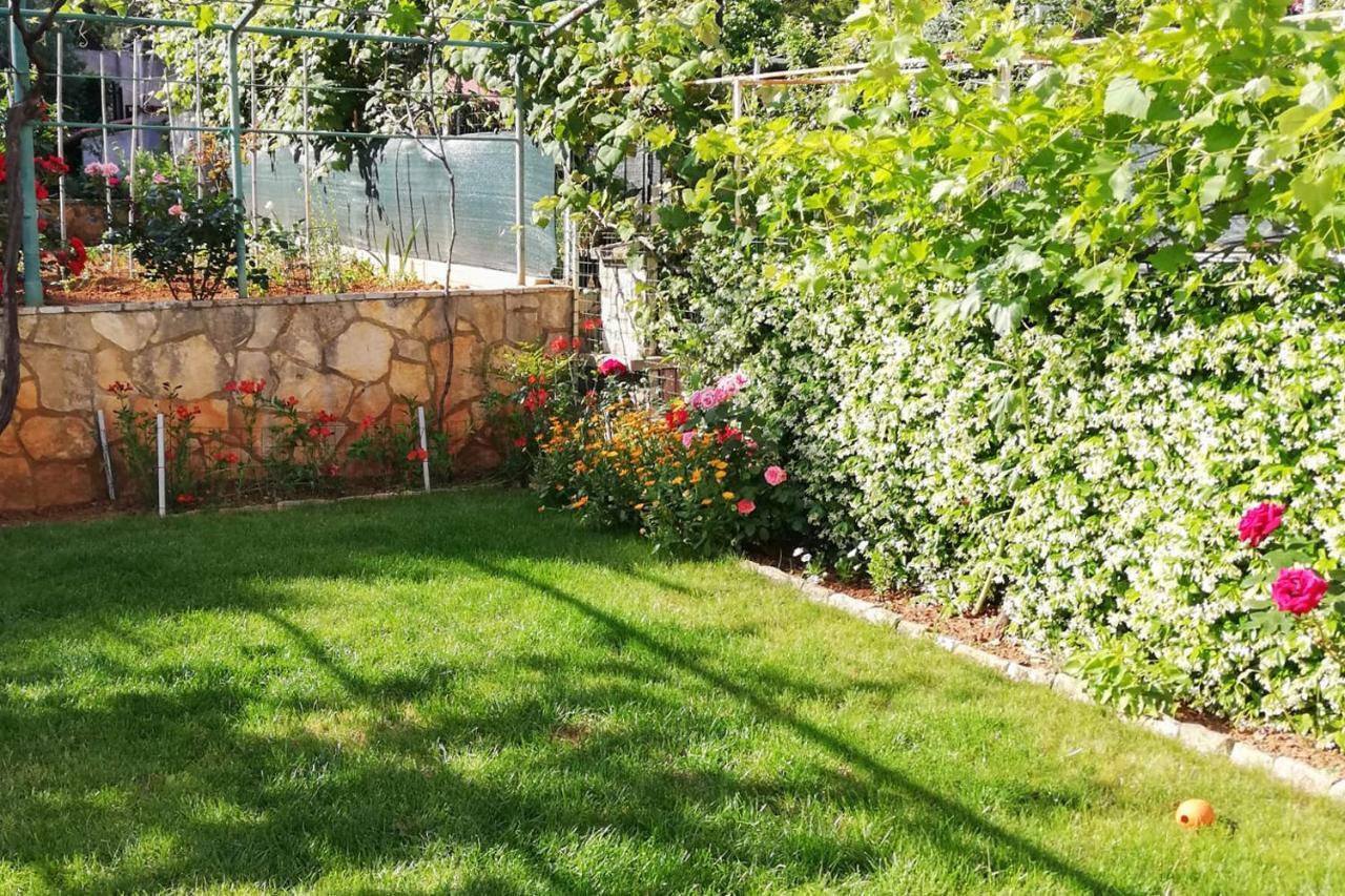 Apartments Silva Пула Екстериор снимка